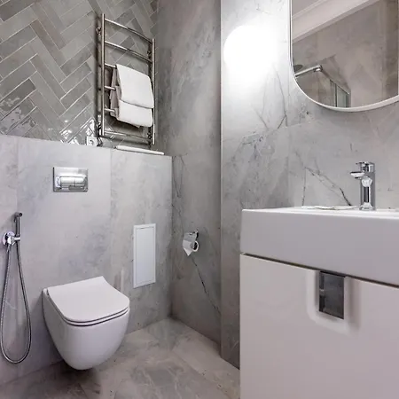 Vintage Apartment *