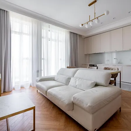 Vintage Apartment